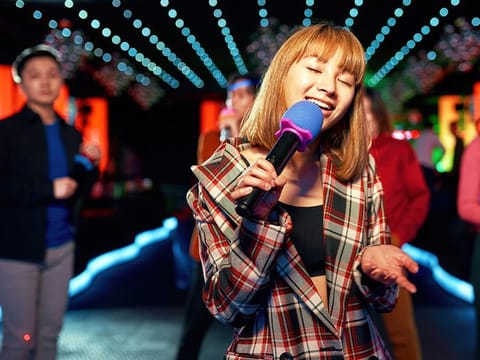 Whether you're hosting an intimate gathering with close friends or planning a larger celebration, a top-rated karaoke machine can be the perfect addition to crank the fun up by several notches.