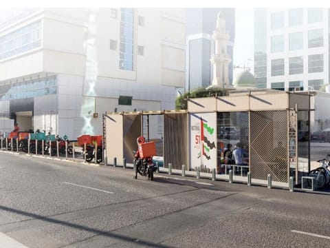 The new project aims to provide a suitable work environment for delivery motorcycle riders by allocating safe spaces with shaded waiting areas, comfortable seating equipped with air conditioning and drinking water facilities.