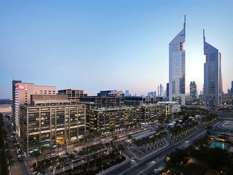 https://onecentral.ae/