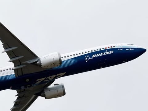 Boeing still has snags to overcome with the 737 MAX-10 aircraft.