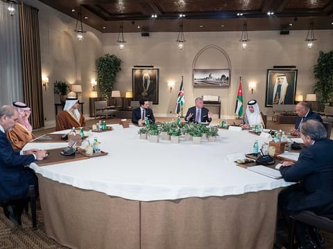 During the meeting, all sides reviewed the development of current events in the Middle East and efforts to intensify humanitarian response to the needs of civilians.