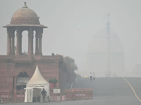 During late autumn in Delhi, the air becomes calm after the monsoon season. Stubble smoke drifts into Delhi from Punjab and Haryana, becoming trapped in the city. Consequently, Delhi turns into a smoky bowl that persists for weeks