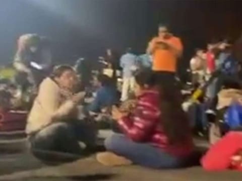 Passengers seen eating on tarmac at Mumbai airport.