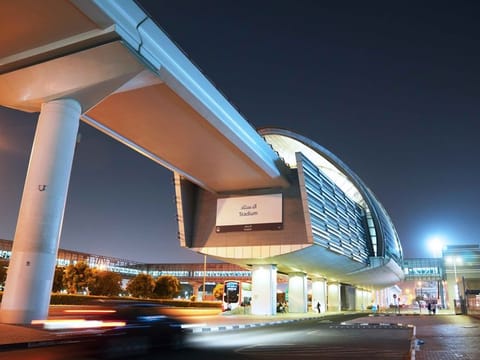 Installation of LED lighting systems across the entire Dubai Metro network significantly reduces energy and electricity consumption, carbon dioxide emissions, and waste.