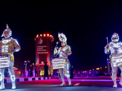 The Light Village, located opposite the University City Hall of Sharjah, features a range of activities and attractions from a hypersonic multimedia tunnel and inflatable bubble-like spheres to giant mirrored balls that will take visitors on a journey of imagination, alongside play zone, versatile light installations and much more.