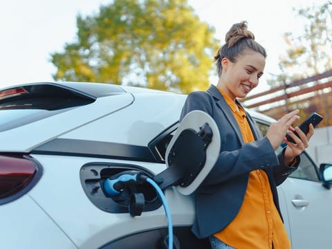 With 100,000 e-vehicles officially expected on UAE roads by next year – a four-fold increase from 2022, electric cars have been an increasingly popular option for car buyers year after year.