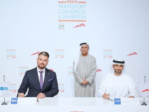 Mattar Al Tayer, director general and chairman of the Board of Executive Directors of the Roads and Transport Authority (RTA) witnessed the signing of the MoU between RTA and International Student Identity Card (ISIC) Association representatives to launch the new nol card.