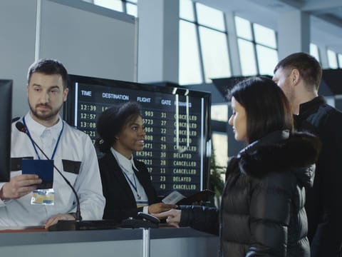 Countries may impose transit visa requirements for layovers exceeding a specific duration, such as 8, 12, or 24 hours. Picture used for illustrative purposes.