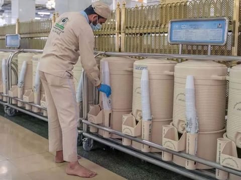 For centuries, Saudi Arabia's rulers have cared for the sacred Zamzam water.