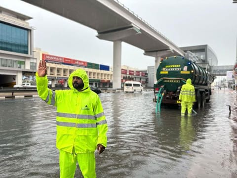 Emergency field teams from RTA and Dubai Municipality are working round the clock to restore full services in Dubai