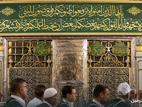Muslims visit Al Rawda Al Sharifa in the Prophet’s Mosque in Medina.