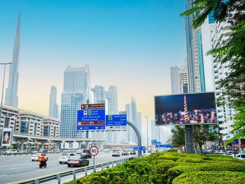 RTA on Thursday announces to launch the Dubai Out-Of-Home (OOH) Advertising Manual updating guidelines for advertisers.