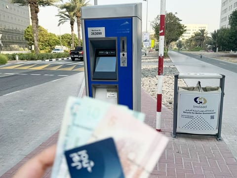 Want to catch a bus but nol card doesn't have any balance? Here's how you can check if the bus stop near you has a top-up machine.