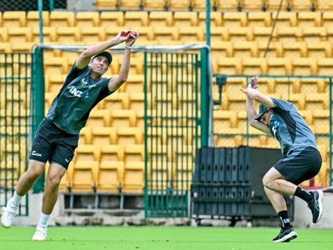New Zealands Tim Southee (left) and captain Tom Latham attend a practice session ahead of their first Test cricket match against India, at the M Chinnaswamy Stadium in Bengaluru on Monday.