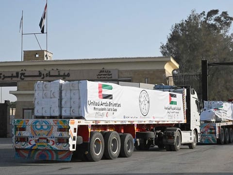 Two convoys carrying various Emirati humanitarian aid entered the Gaza Strip this week