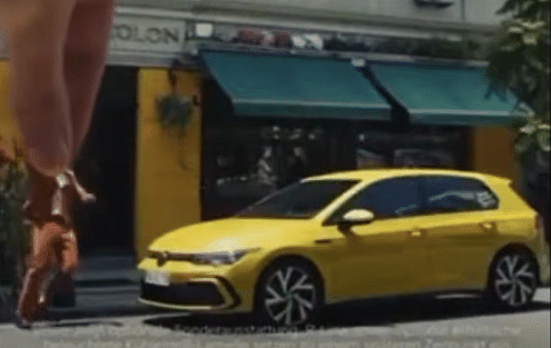 Volkswagen pulls racist ad off air, issues an apology