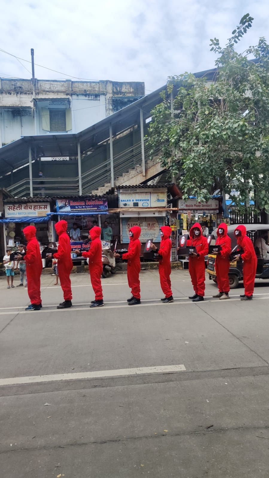 The Dali gang takes over Mumbai streets in ‘Money Heist’ style