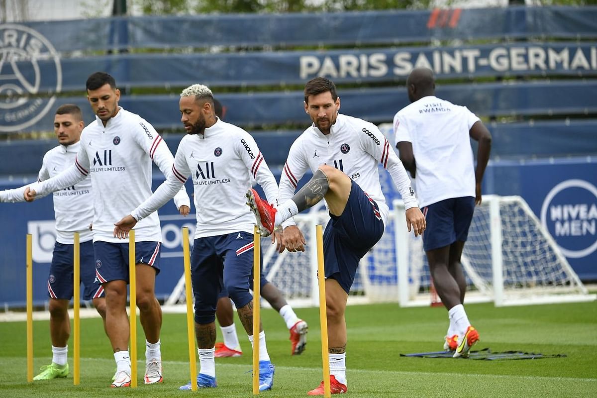 Lionel Messi training with PSG teammates: Ligue 1