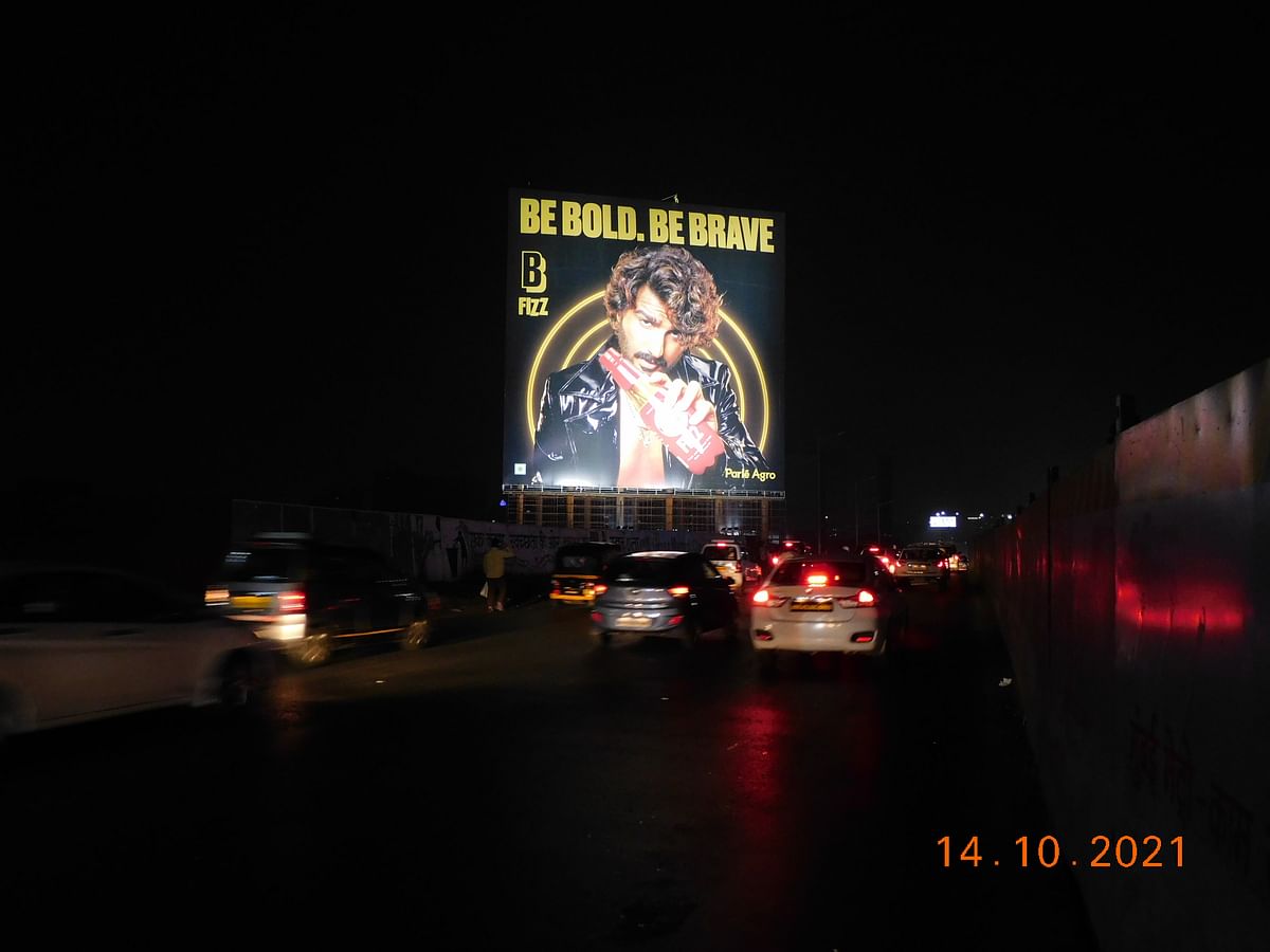 RoshanSpace creates ‘Asia’s largest billboard’ in Mumbai