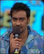 Ajay Devgan and Rohit Shetty on Amul Star Voice of India