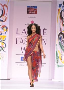 Dulux Velvet Touch adds a splash of colour to the Lakme Fashion Week 2011