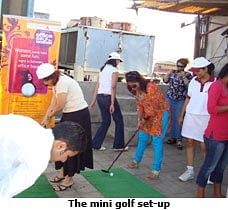 Axis Bank brings out the golfers in women
