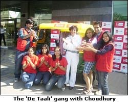 Big FM claps for eve-teasers with 'De Taali'