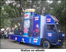 Fever FM creates a studio on wheels for Pepsi