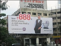 OMI executes high visibility OOH campaign for Videocon D2H