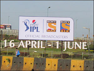 IPL 7 plays outdoor