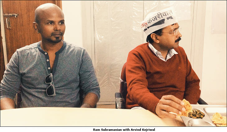 Guest Article: Ram Subramanian: On Aam Aadmi Party, Arvind Kejriwal, 'velfies' and more