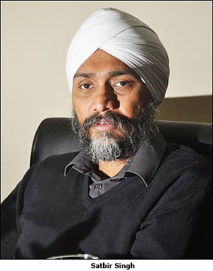 Profile: Satbir Singh: The Keen Observer