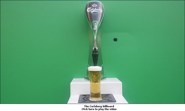 Viral Now: Carlsberg's beery billboard