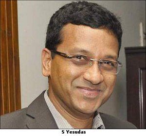 Allied Media's Shripad Kulkarni joins Vizeum India as MD; S Yesudas steps down