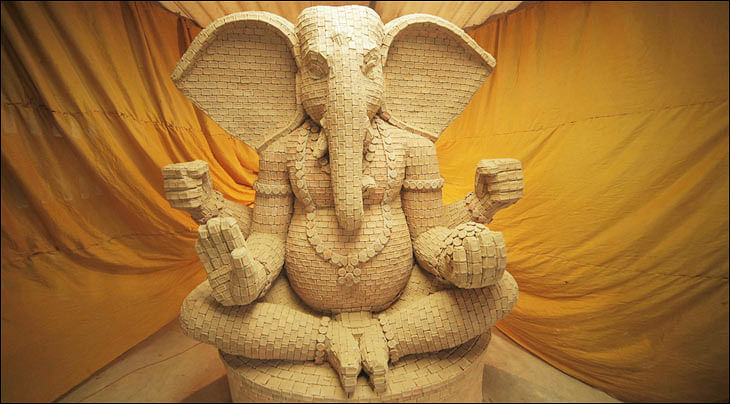 Parle's Biscuit Ganesha at Mumbai's Lalbaugcha Raja