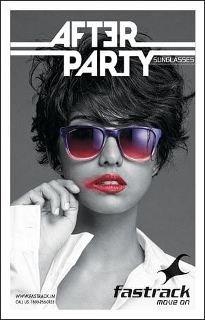 Buy Online White Wayfarer Rimmed Sunglasses From Fastrack - P400Pr1F | Fastrack  Eyewear