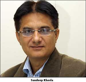 Sandeep Khosla joins Mid-Day as CEO 