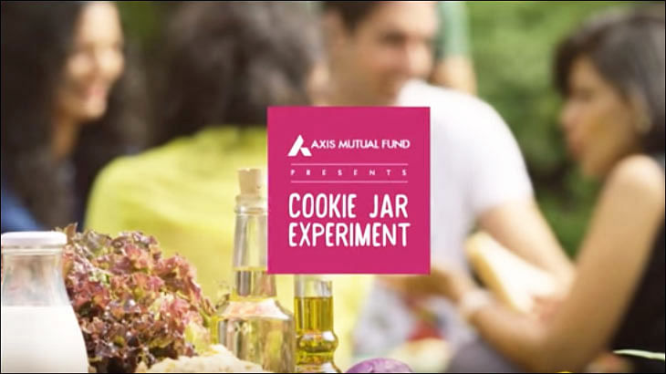 Axis Mutual Fund educates customers about SIP using cookie jars