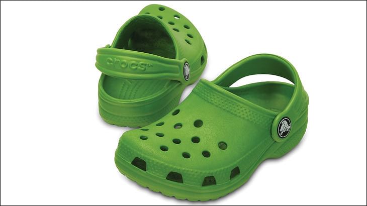 Parrot green sale crocs