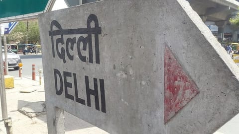 Delhi Signboard