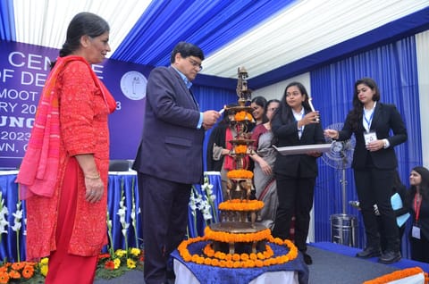 As lawyers, represent all clients equally;  leave judging to judges: Justice Sudhanshu Dhulia