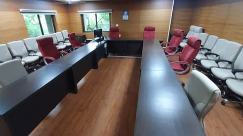 Med-Arb Centre, Gujarat