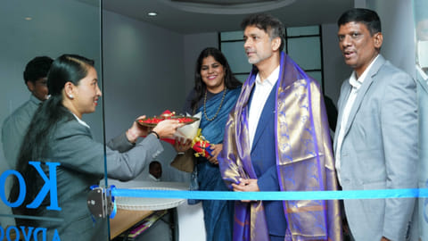 Rohit Kochhar, Kaveri Shrivastava and Mohan Kumar at the innauguration of the new office