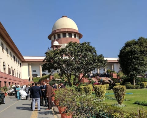 No special consideration to foreign citizens while deciding bail, Supreme Court [Read judgment]