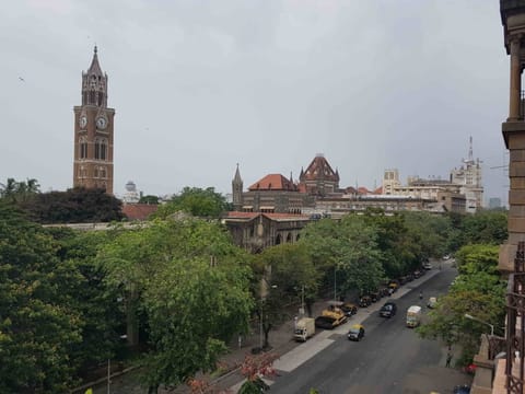 Bombay HC directs Centre to decide if Media should be barred from using the word ‘Dalit’