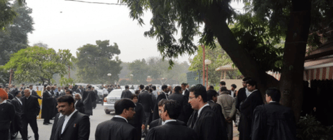 GST on Lawyers, Law Firms: Supreme Court stays proceedings in Delhi and Chhattisgarh High Courts