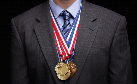 The Battle for Gold: Delhi HC directs Amity Law School to award Gold Medal to Law graduate