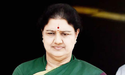 எதிர்பாராத கூட்டணியை அமைக்கும் சசிகலா: ஆதரவாளர்களை களம் இறக்க திட்டம் 