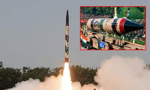 
3 ஆயிரம் கி.மீ. தொலைவிலான இலக்கை தாக்கும் திறன் கொண்ட அக்னி-3 ஏவுகணை பரிசோதனை வெற்றி
