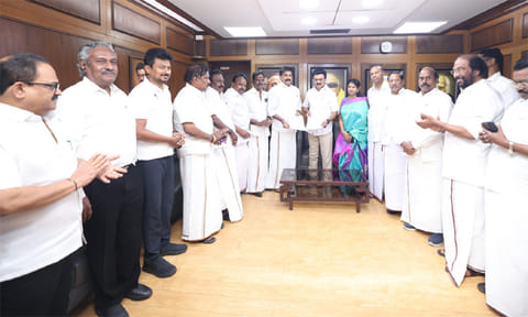 திமுக கூட்டணியில் தேமுதிகவுக்கு ஒரு மாநிலங்களவை சீட் ஒதுக்கீடு; ஒப்பந்தம் கையெழுத்து

